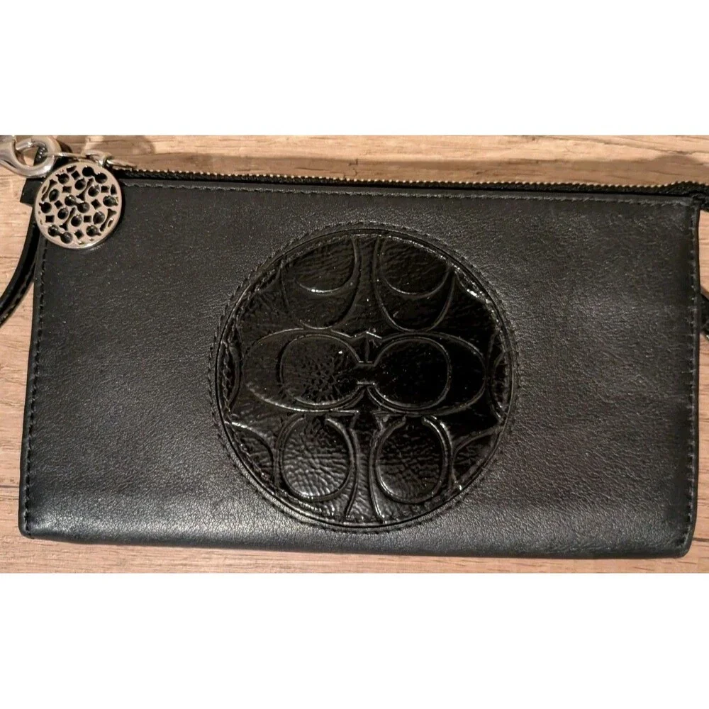 Coach Wristlet Wallet Accordion Black 7.5"x 4.25" - Picture 2 of 12